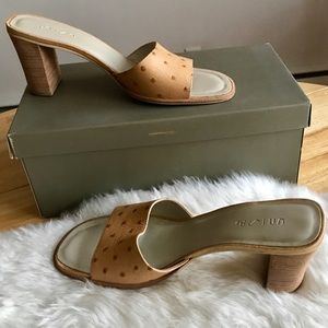 Unisa sandals